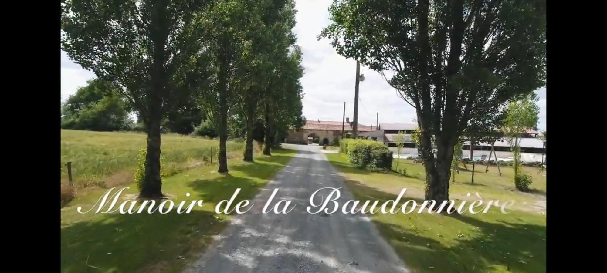 Chambre d'hôte Manoir de La Baudonnière Monsireigne Esterno foto