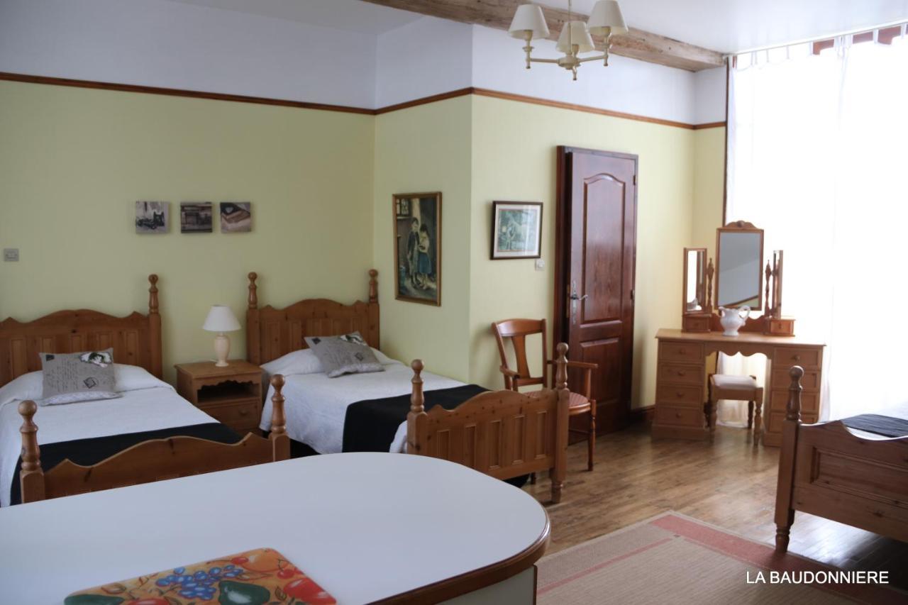 Chambre d'hôte Manoir de La Baudonnière Monsireigne Esterno foto