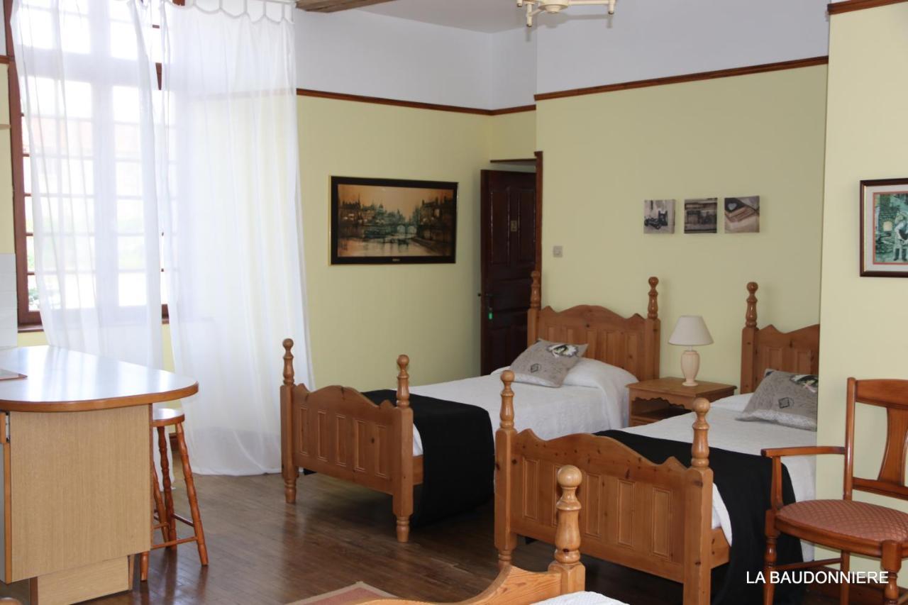 Chambre d'hôte Manoir de La Baudonnière Monsireigne Esterno foto